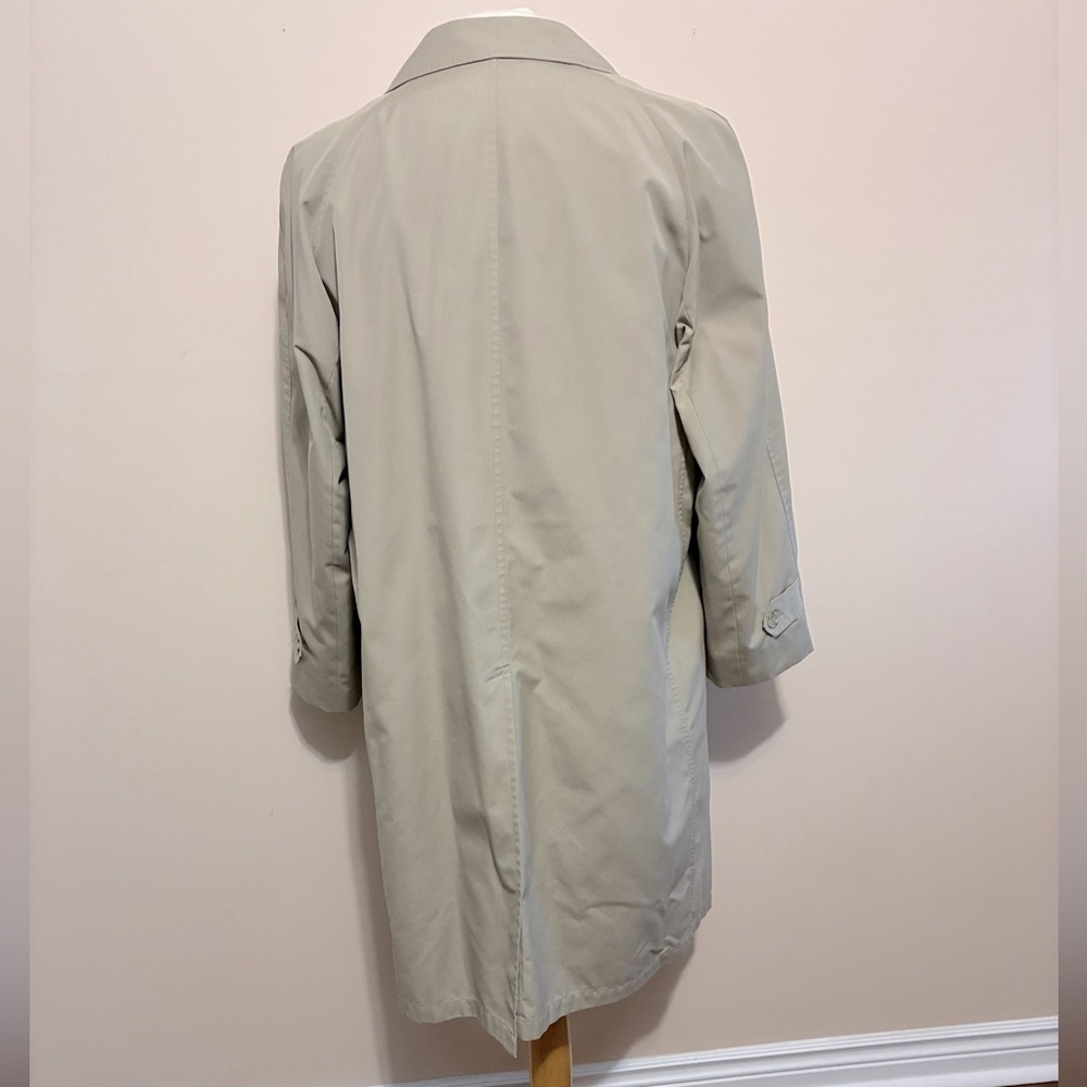 London Fog Maincoats Men's Classic Tan Overcoat with Removable Lining - Picture 4 of 8